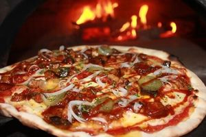 Пицца Барбекю: состав, калорийность и рецепт с фото фото