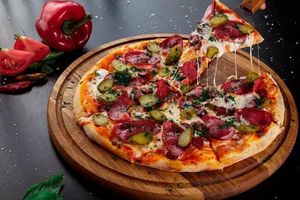 Пицца Кантри: гармоничное сочетание предпочтений американцев в еде в итальянском блюде фото