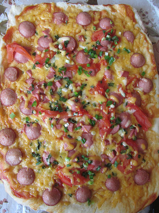 Пицца по домашнему - простой и вкусный рецепт - фото 7