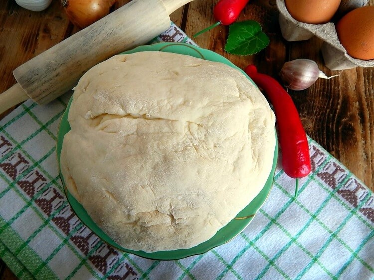 Як зробити тісто для піци без яєць - фото 2